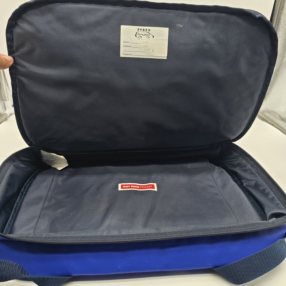 Pyrex Portables Blue Travel Carry Bag Insulated Case 16" X 10 X 2.5" Hot or Cold - Picture 8 of 8